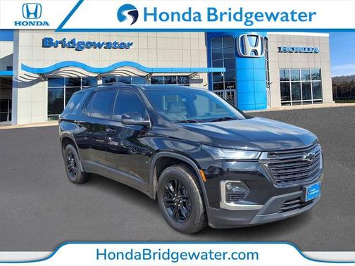 2022 Chevrolet Traverse LS
