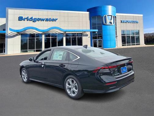 2025 Honda Accord LX 1.5T