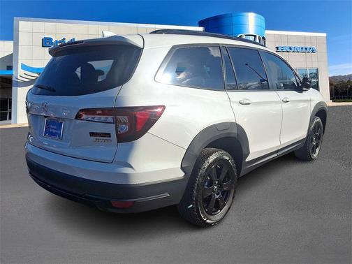 2022 Honda Pilot AWD TrailSport