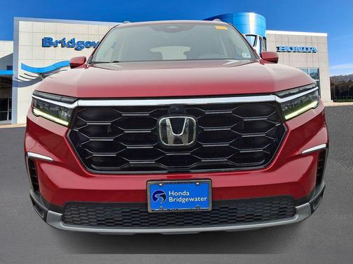2023 Honda Pilot AWD Elite