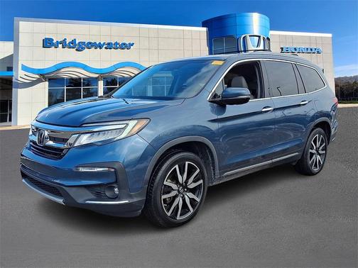 2019 Honda Pilot Touring 8-Passenger