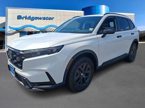 Platinum White Pearl 2026 Honda CR-V Hybrid TrailSport AWD