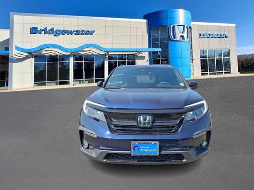 2022 Honda Pilot AWD Sport