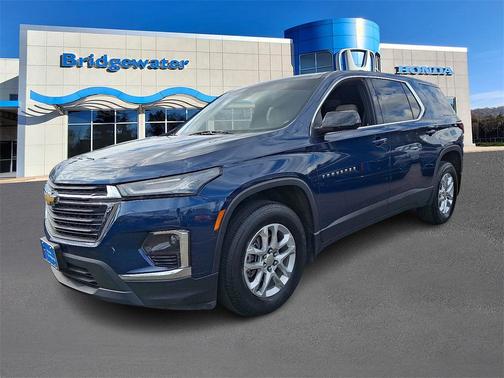 2022 Chevrolet Traverse LS