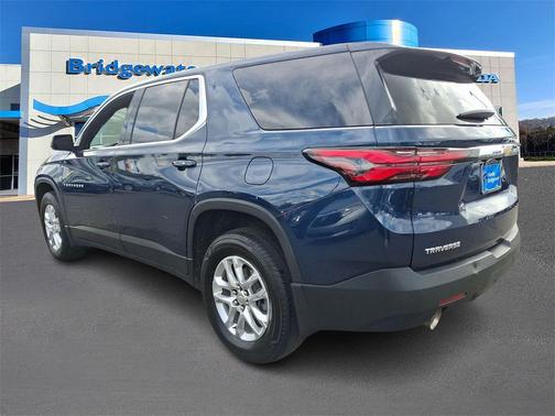 2022 Chevrolet Traverse LS