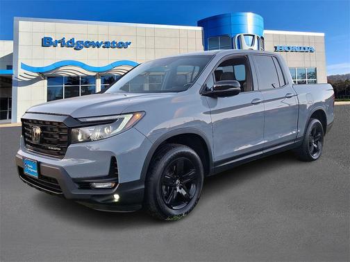 2022 Honda Ridgeline Black