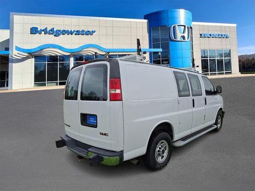 2017 GMC Savana 2500 Work Van