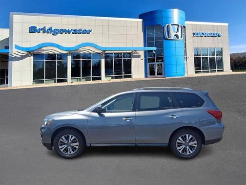 2020 Nissan Pathfinder SL 2WD
