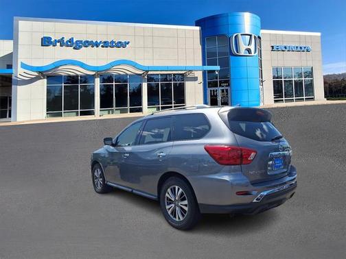 2020 Nissan Pathfinder SL 2WD