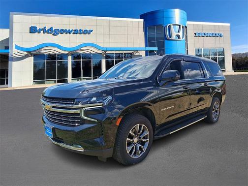 2022 Chevrolet Suburban LT