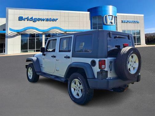 2010 Jeep Wrangler Unlimited Sport