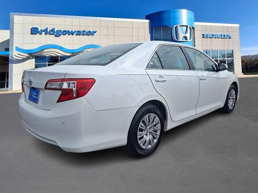 Super White 2013 Toyota Camry LE