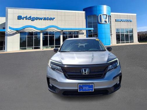 2022 Honda Pilot AWD Sport