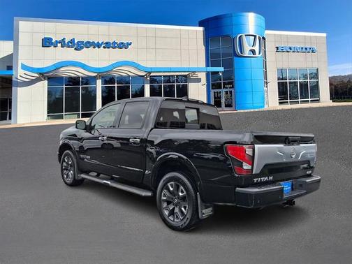 2023 Nissan Titan Platinum Reserve