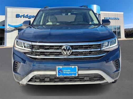 2022 Volkswagen Atlas 2.0T SE w/Technology 4MOTION