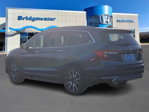 2021 Honda Pilot AWD Elite