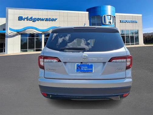 2022 Honda Pilot AWD Sport