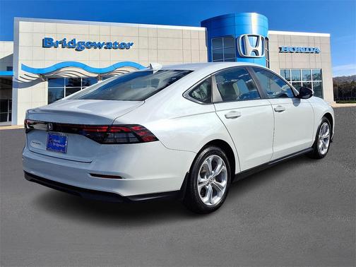 2025 Honda Accord LX 1.5T