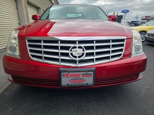 2011 Cadillac DTS Luxury Collection