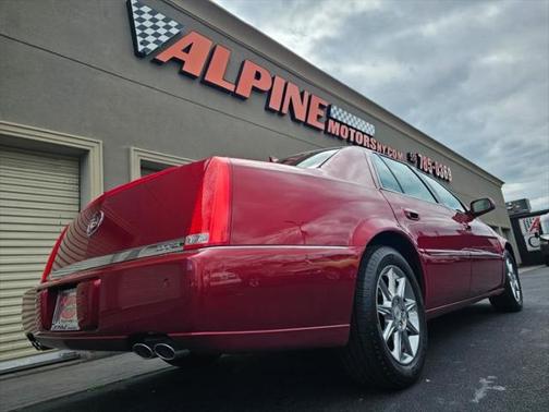 2011 Cadillac DTS Luxury Collection