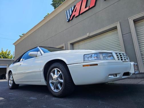 2002 Cadillac Eldorado ETC