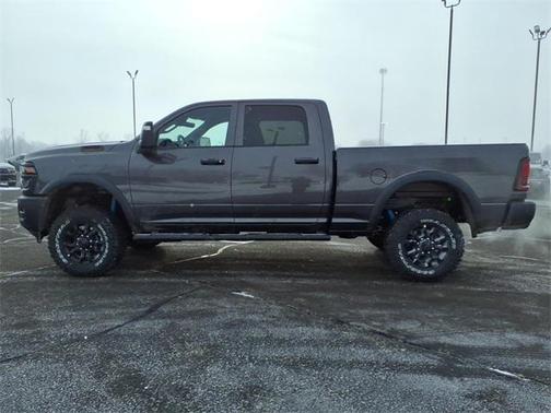 2026 RAM 2500 Tradesman Crew Cab 4x4 6'4' Box