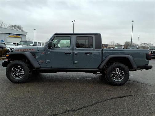 2026 Jeep Gladiator Mojave 4x4