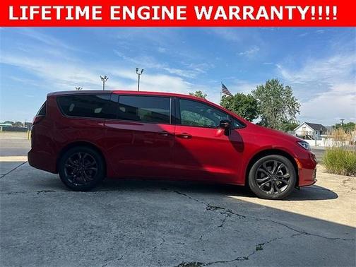 2026 Chrysler Pacifica L