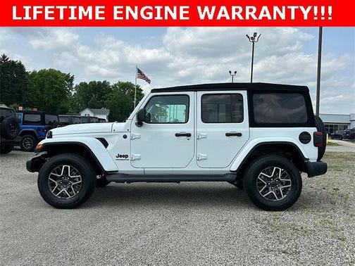 2025 Jeep Wrangler 4-Door Sahara 4x4