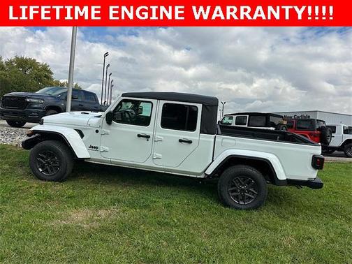 2026 Jeep Gladiator Sport S