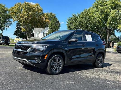 2023 Kia Seltos S