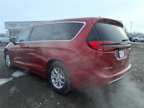 2026 Chrysler Pacifica L