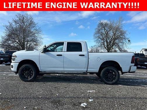 2026 RAM 2500 Black Express Crew Cab 4x4 6'4' Box