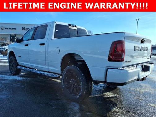 2026 RAM 2500 Big Horn Crew Cab 4x4 6'4' Box