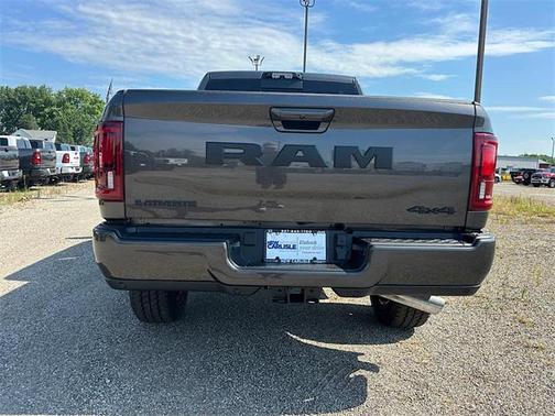 2025 RAM 2500 Laramie Crew Cab 4x4 6'4' Box