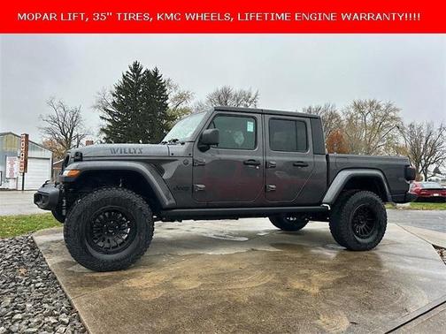 2026 Jeep Gladiator Willys 4x4