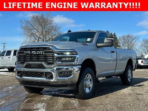 2026 RAM 2500 Tradesman Regular Cab 4x4 8' Box