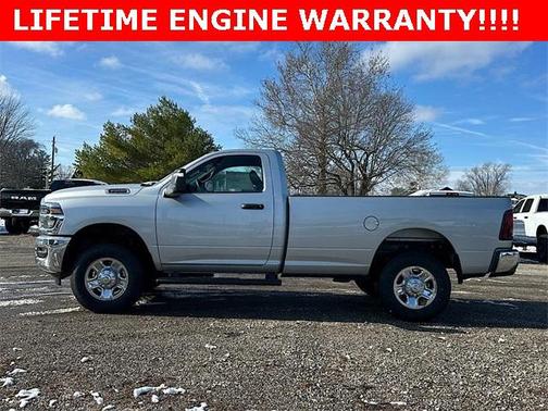 2026 RAM 2500 Tradesman Regular Cab 4x4 8' Box