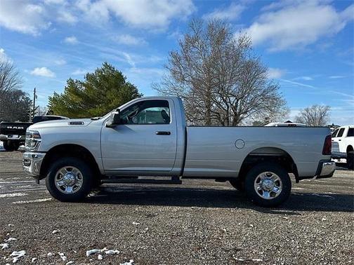 2026 RAM 2500 Tradesman Regular Cab 4x4 8' Box