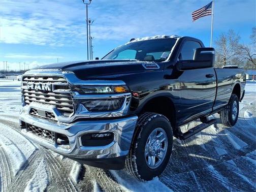 2026 RAM 2500 Tradesman Regular Cab 4x4 8' Box