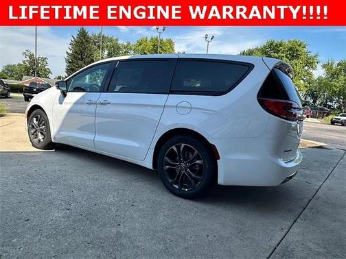 2026 Chrysler Pacifica L