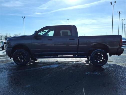 2026 RAM 2500 Big Horn Crew Cab 4x4 6'4' Box