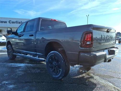 2026 RAM 2500 Big Horn Crew Cab 4x4 6'4' Box