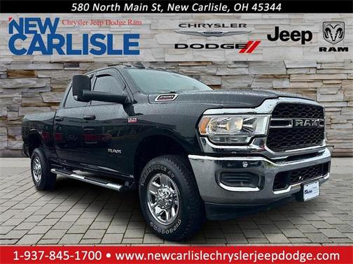 2020 RAM 2500 Tradesman Crew Cab 4X4 6'4' Box