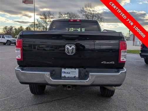 2020 RAM 2500 Tradesman Crew Cab 4X4 6'4' Box