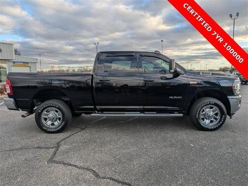 2020 RAM 2500 Tradesman Crew Cab 4X4 6'4' Box