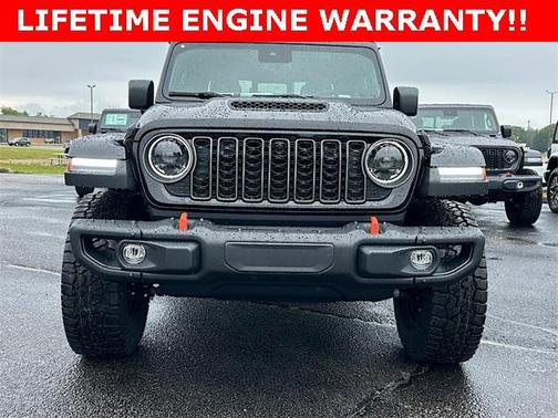 2025 Jeep Gladiator Mojave X