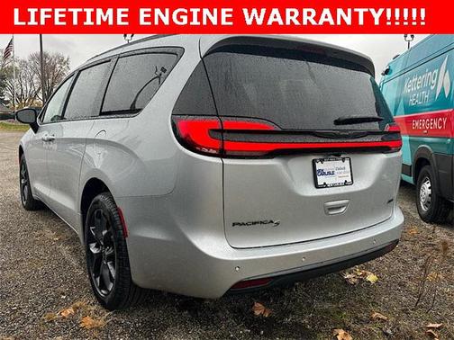 2026 Chrysler Pacifica L