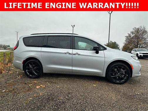 2026 Chrysler Pacifica L