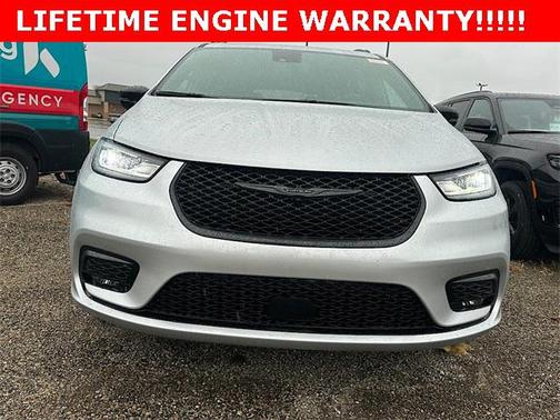 2026 Chrysler Pacifica L